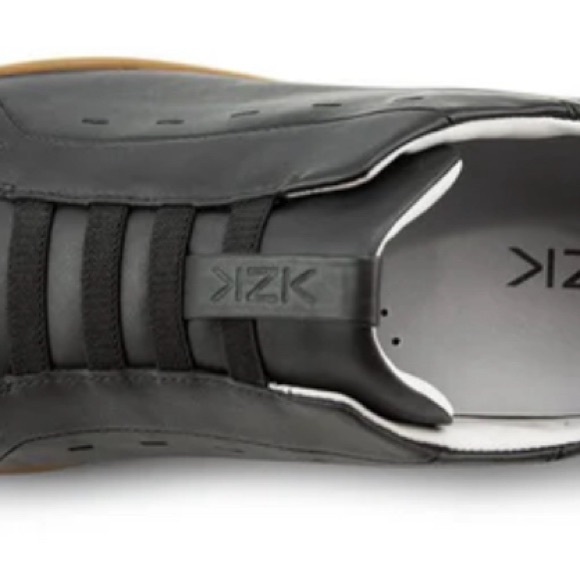 New Kizik New York Black Gum Wide Men’s 8.5 With Original Box . - Picture 6 of 17